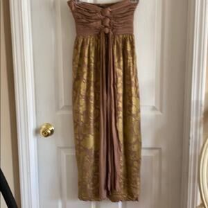 Gado Gado NWT women’s size S strapless print dress